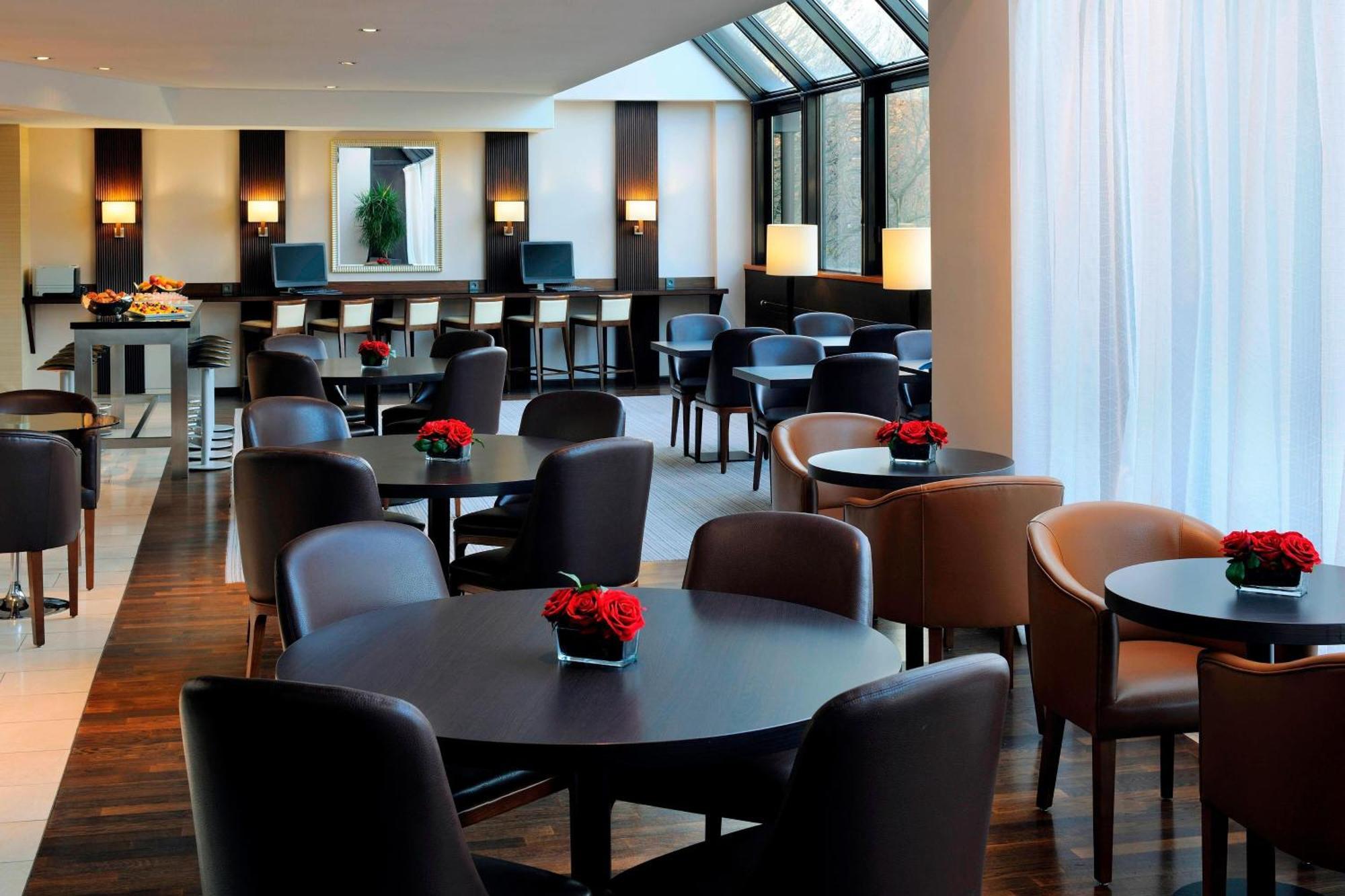 Paris Marriott Rive Gauche Hotel & Conference Center Экстерьер фото